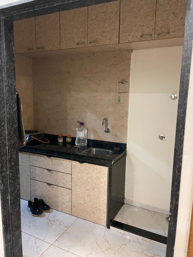 Apartment Hayat Residency Service *