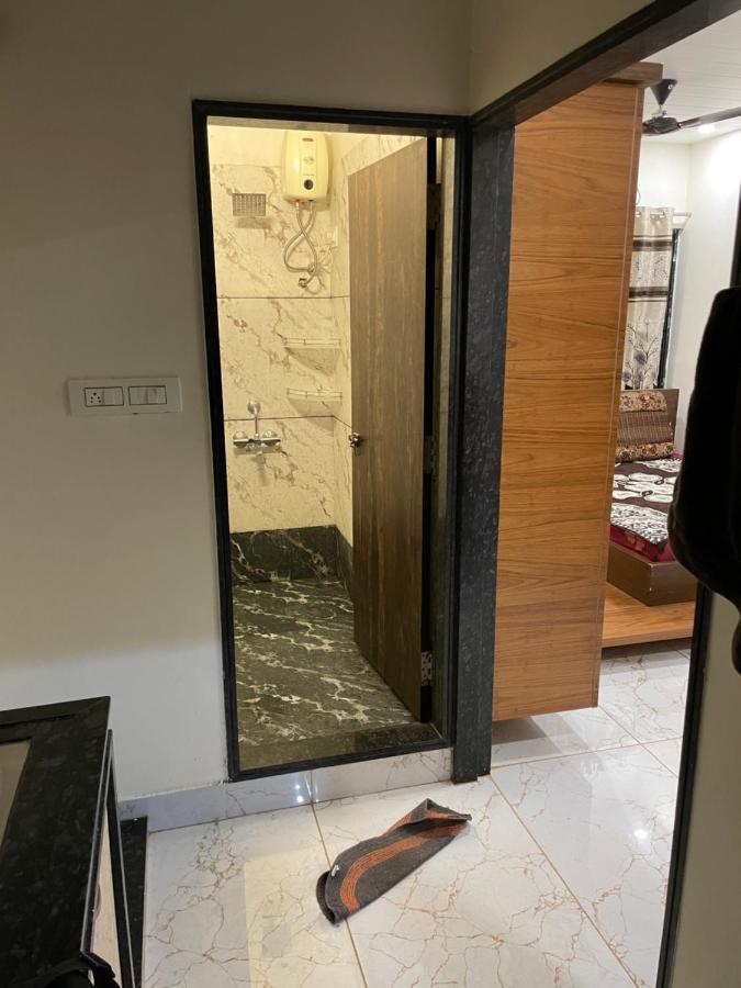 Apartment Hayat Residency Service