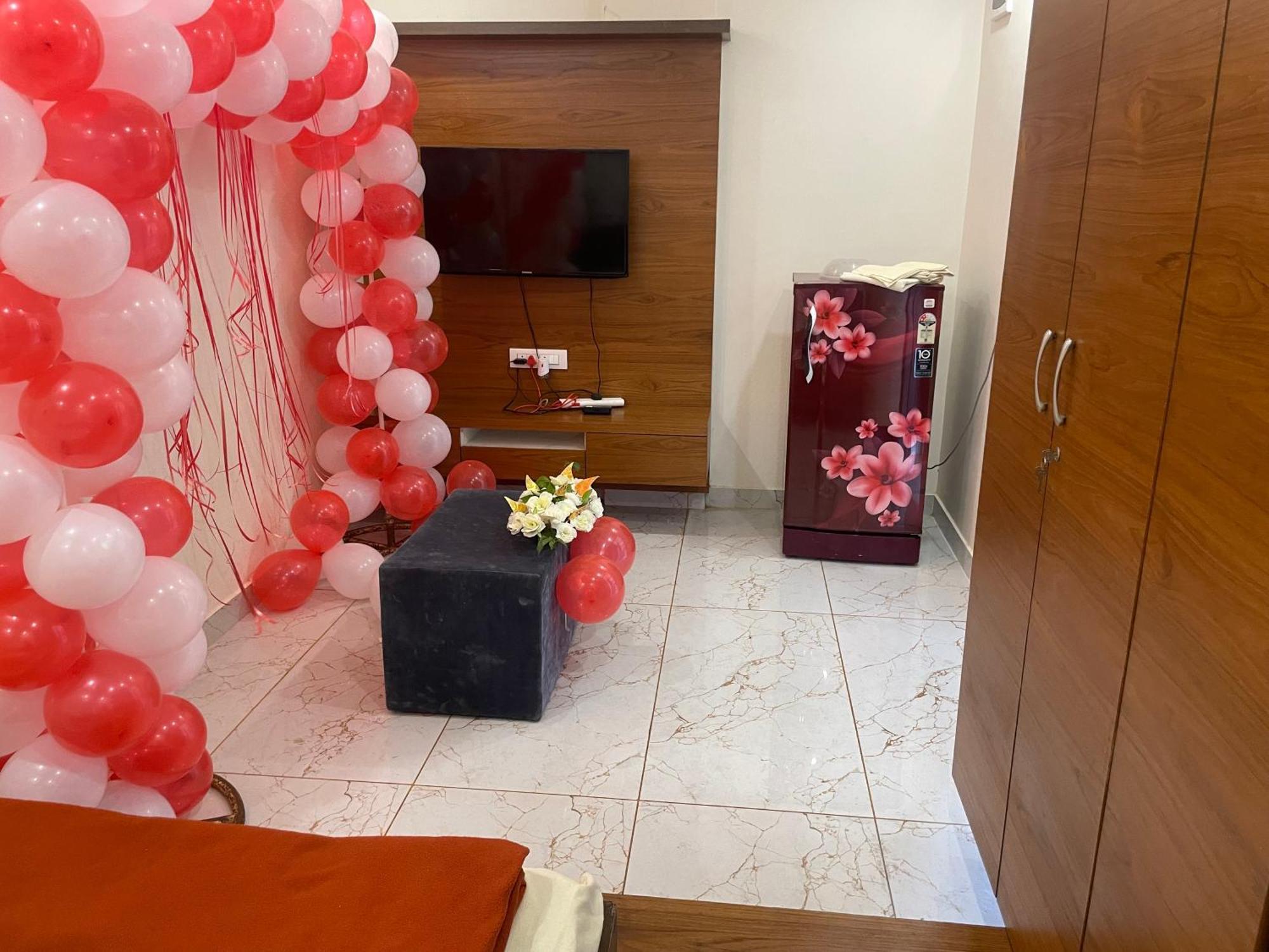 Hayat Residency Service